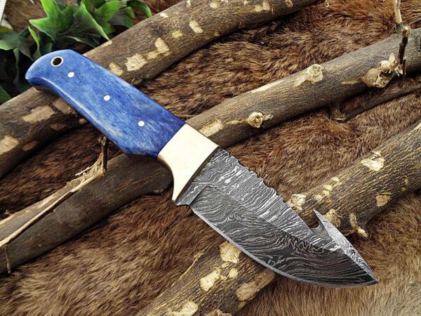 Custom Handmade Damascus Steel Gut Hook Skinner Knife | Christmas Gift, Birthday Gift, Wedding Gift, Anniversary Gift, Valentine's Gift - Image 4