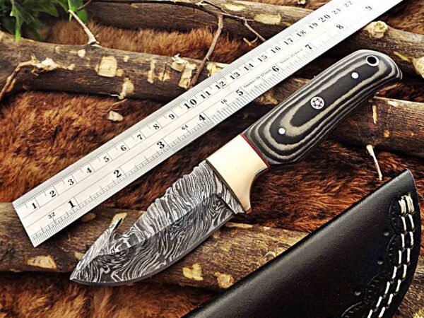 Custom Handmade Damascus Steel Gut Hook Skinner Knife | Christmas Gift, Birthday Gift, Wedding Gift, Anniversary Gift, Valentine's Gift